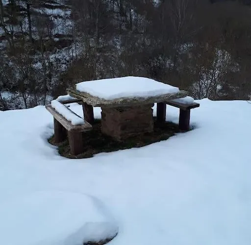 Petite Bergerie En Pierres Confort * Salles-Curan