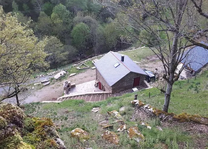 Prázdninový dům Petite Bergerie En Pierres Confort Salles-Curan