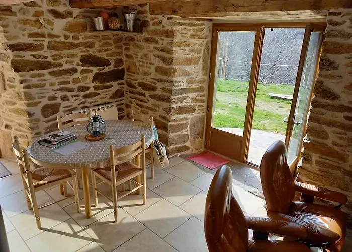 Vakantiehuis Petite Bergerie En Pierres Confort