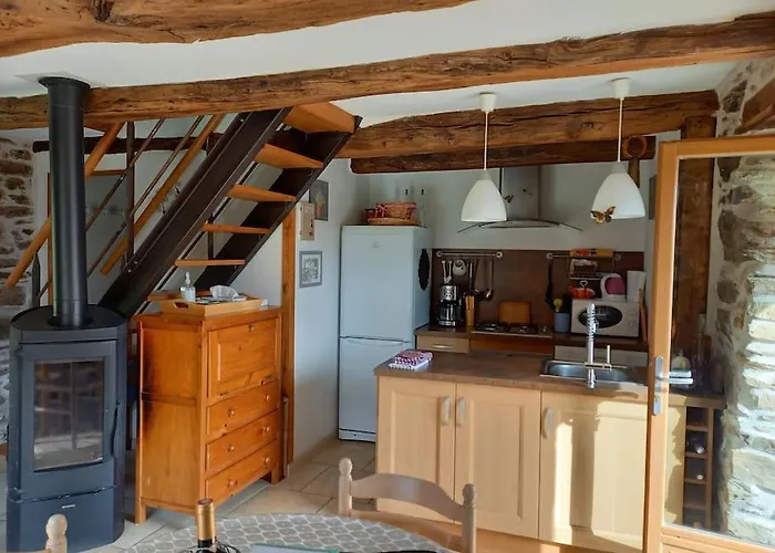 Vakantiehuis Petite Bergerie En Pierres Confort